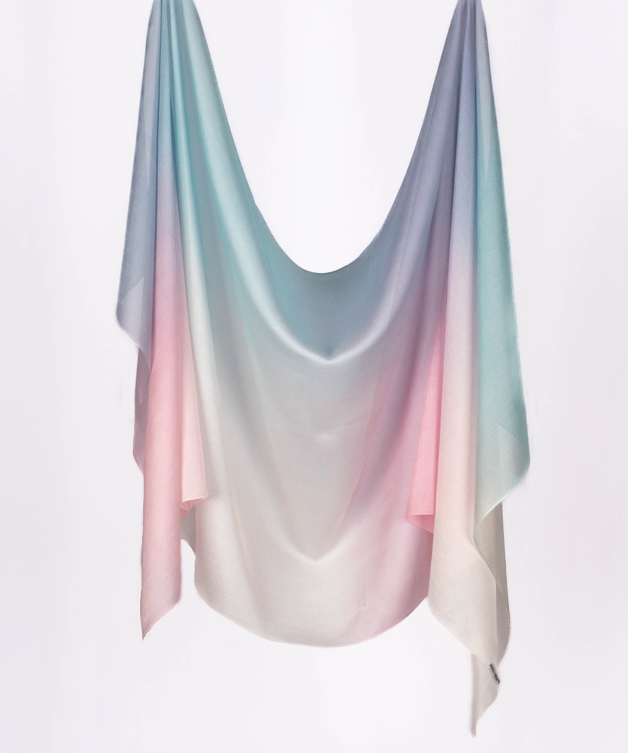 夢幻のグラデーションシルクストール