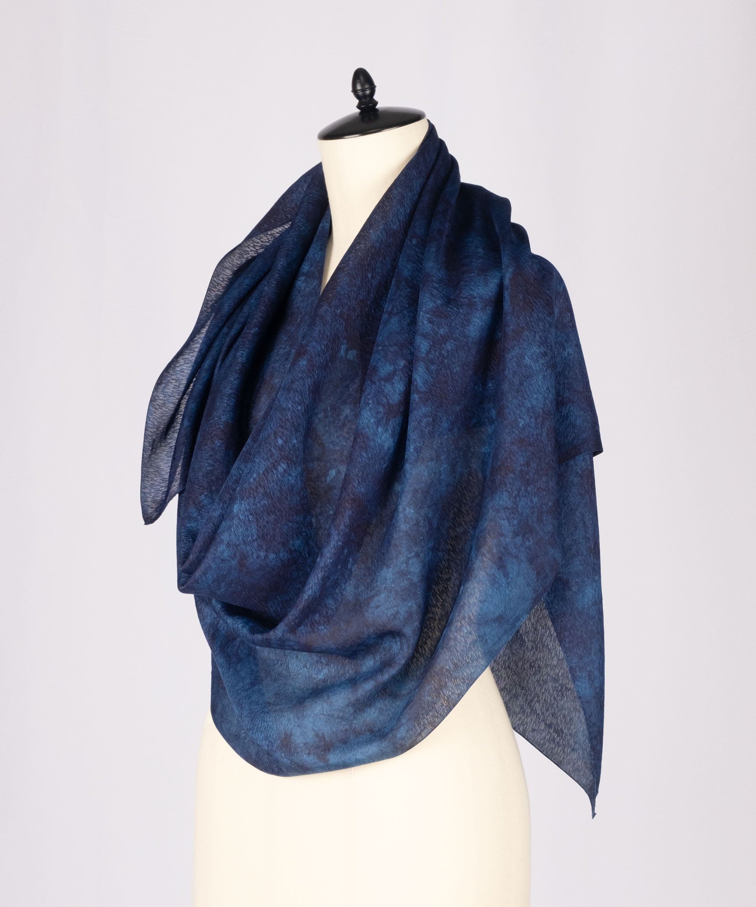 Premium Deep Japan Blue 藍染シルクストール