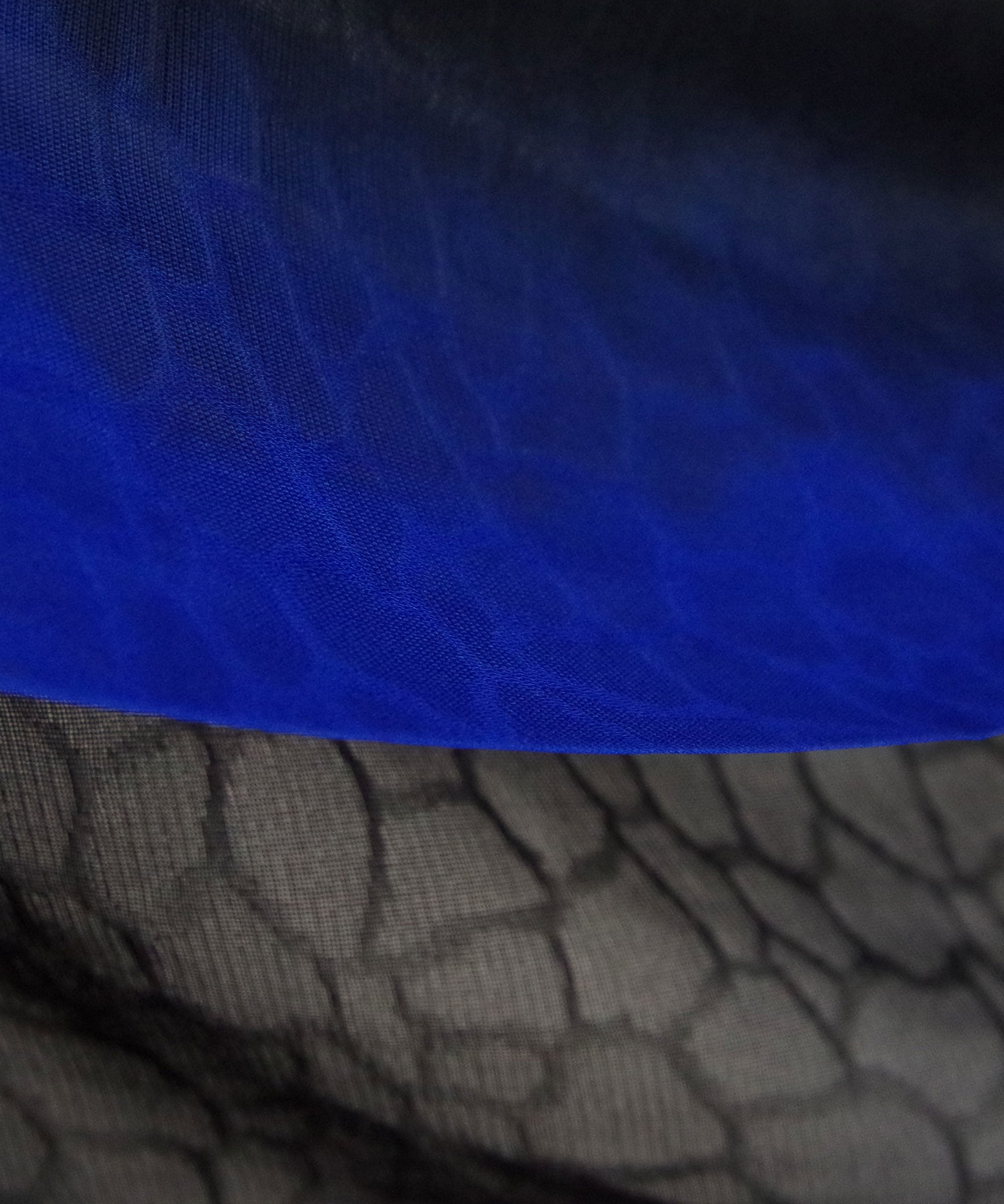 漆黒のバイカラーストール レッド