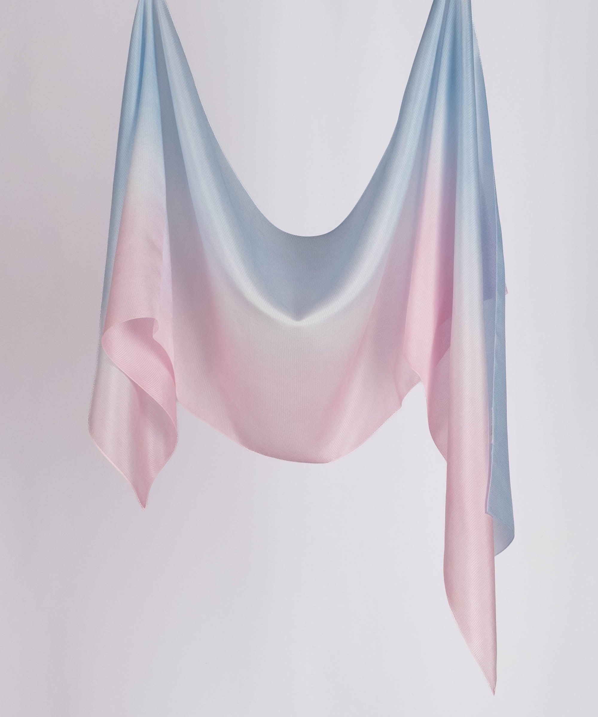 ふたつの淡彩が惹き合う 三本絽シルクスリムストール