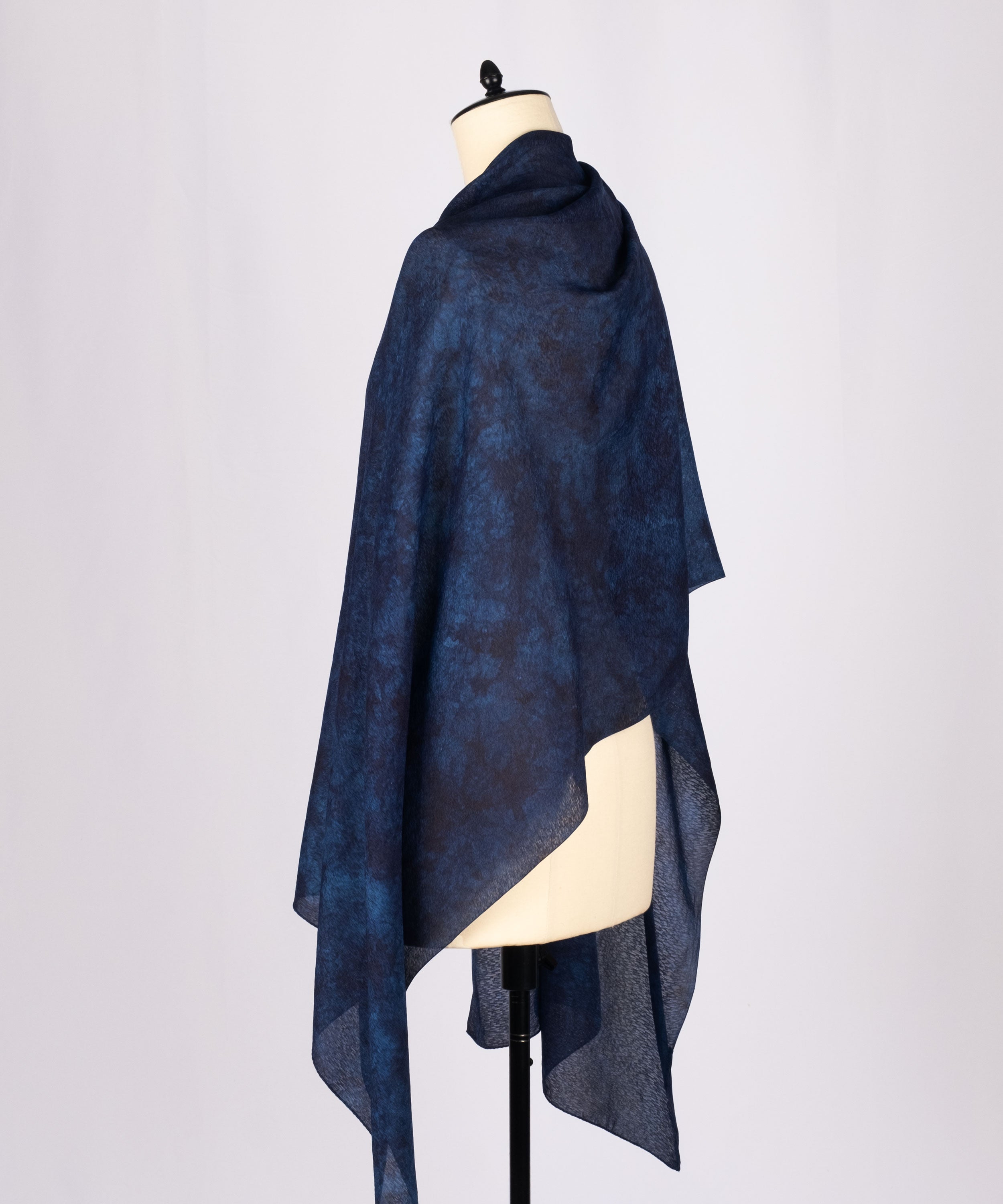 Premium Deep Japan Blue 藍染シルクストール