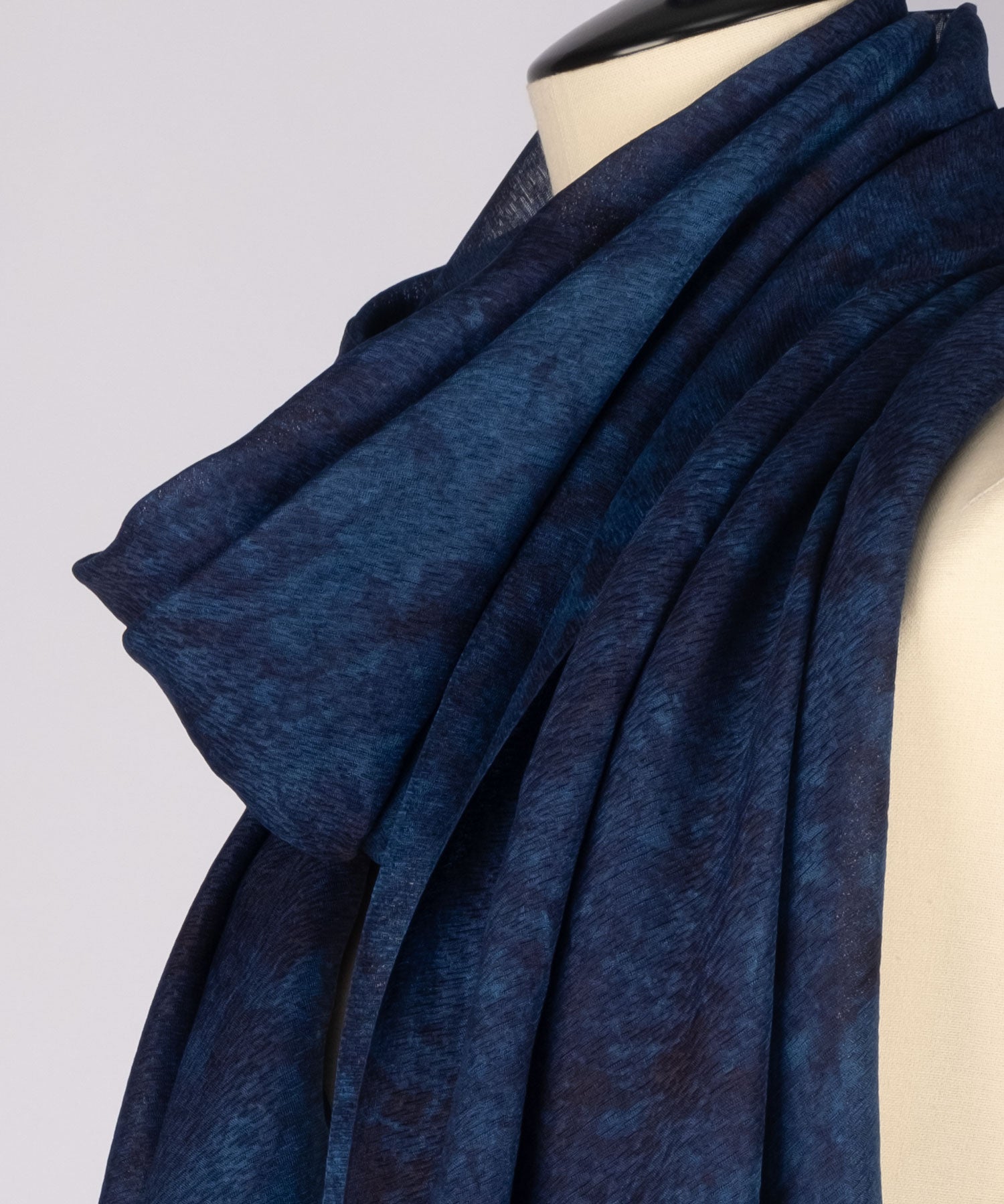 Premium Deep Japan Blue 藍染シルクストール